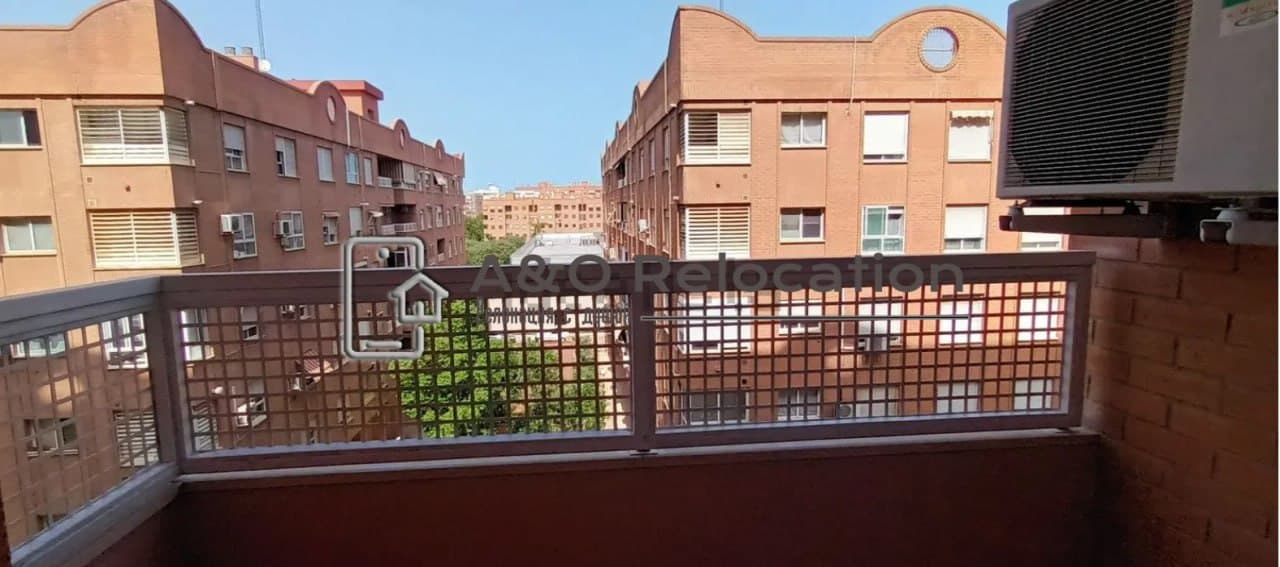 Квартира Benicalap